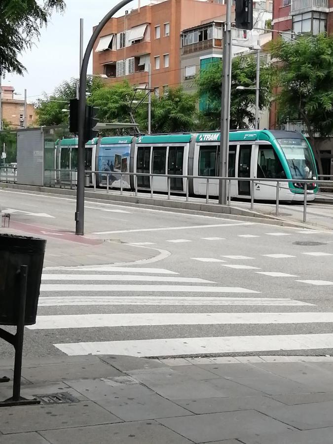 Ahllenrock Como Un Hotel, Pero Solo Para Ti Cornellà de Llobregat Exterior photo